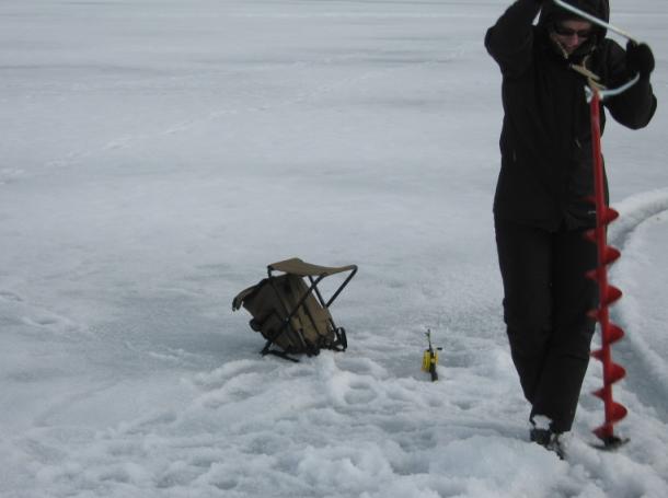 [Ice Fishing � la Niina]